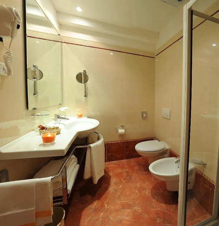 Hotel Casa Romagnosi Salsomaggiore Terme 4*,